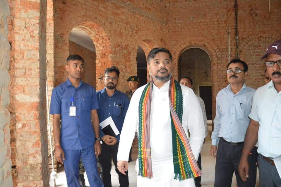 ত্রিপুরার হারিয়ে যাওয়া সংস্কৃতি ও রাজ জন্য আমলের বিভিন্ন সামগ্রী আগামী প্রজন্মের কাছে তুলে ধরতেই এই উদ্যোগ গ্রহণ : সুশান্ত 